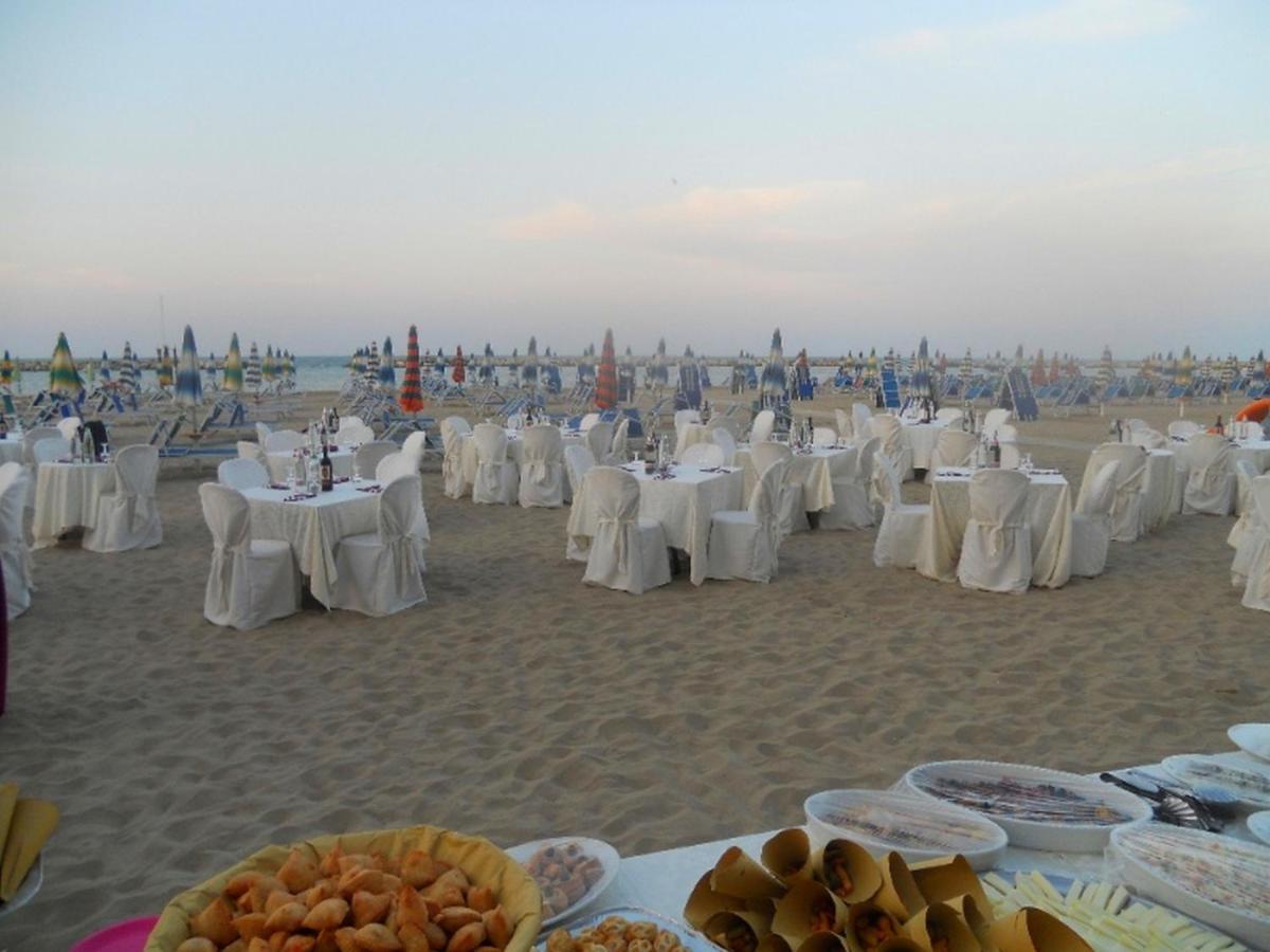 Hotel Lido Rimini Exterior photo